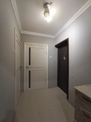 Продам двухкомнатную (2-комн.) квартиру, Мовсисяна ул, 7, Нальчик г