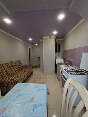 Продам двухкомнатную (2-комн.) квартиру, Мовсисяна ул, 7, Нальчик г