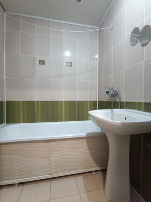 Продам двухкомнатную (2-комн.) квартиру, Мовсисяна ул, 7, Нальчик г