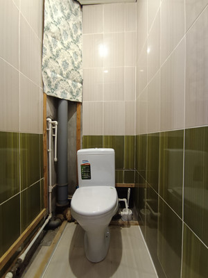 Продам двухкомнатную (2-комн.) квартиру, Мовсисяна ул, 7, Нальчик г