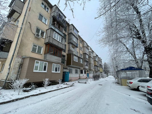 Продам двухкомнатную (2-комн.) квартиру, Кирова ул, 7, Нальчик г