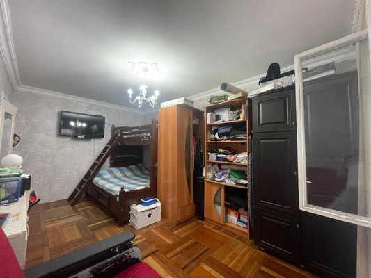 Продам однокомнатную (1-комн.) квартиру, Ю.А.Гагарина ул, 2к3, Нальчик г