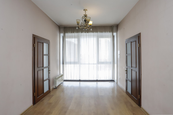 Продам коммерческое помещение 550 м2, Ипподромная ул, 1641, Иркутск г