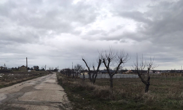 Продам участок 10 соток, ИЖС, Д.Сахарова кв-л, Урожайное с, 0 км от города