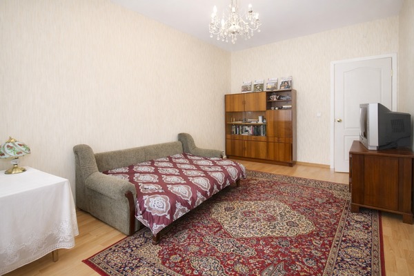 Продам двухкомнатную (2-комн.) квартиру, Нижегородская ул, 11, Москва г