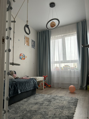 Продам трехкомнатную (3-комн.) квартиру, академика Северина (Мирный мкр.) ул, 13, Мирный п