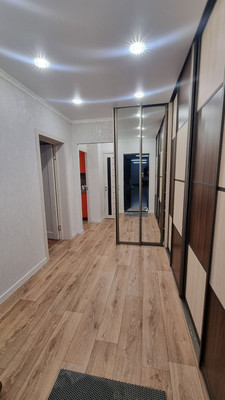 Продам двухкомнатную (2-комн.) квартиру, Петренко ул, 20, Ростов-на-Дону г