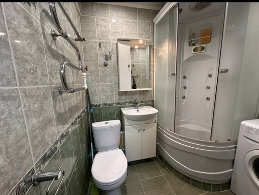 Продам однокомнатную (1-комн.) квартиру, Павлова (Лазаревский р-н) пер, 10А, Сочи г