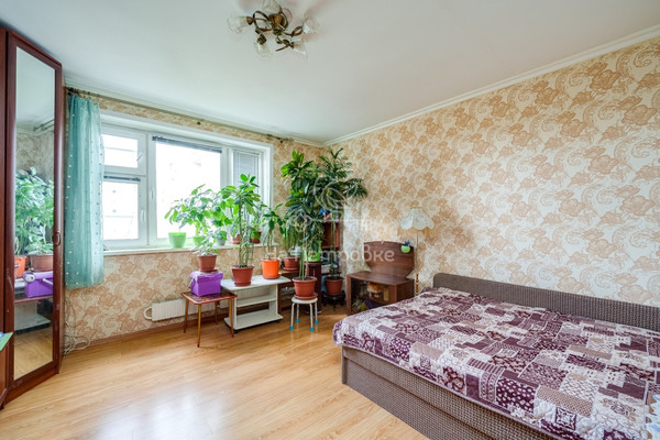 Продам трехкомнатную (3-комн.) квартиру, Коломенская ул, 21, Москва г