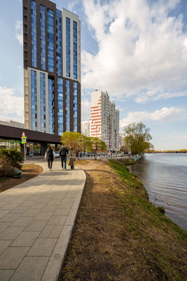 Продам трехкомнатную (3-комн.) квартиру, Коломенская ул, 21, Москва г