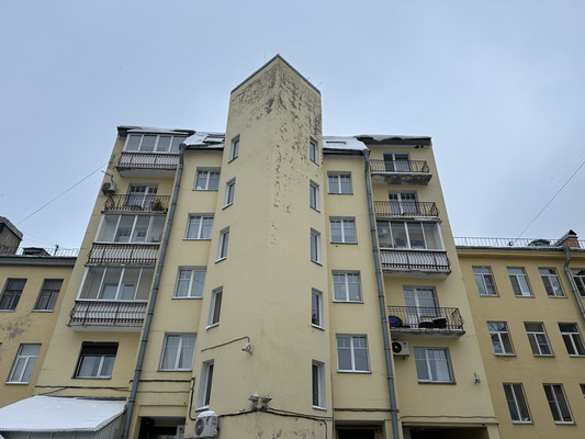 Продам трехкомнатную (3-комн.) квартиру, Черняховского ул, 30А, Санкт-Петербург г