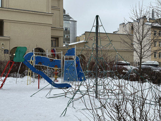 Продам трехкомнатную (3-комн.) квартиру, Черняховского ул, 30А, Санкт-Петербург г