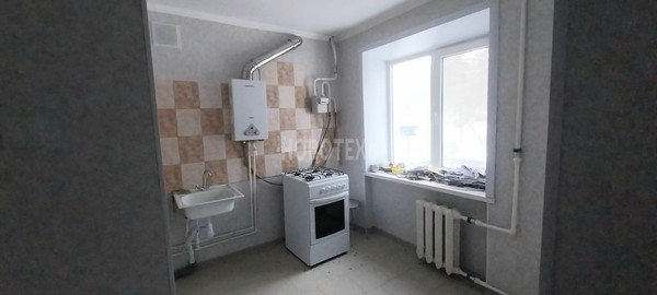 Продам двухкомнатную (2-комн.) квартиру, Морозова ул, 57, Кропоткин г