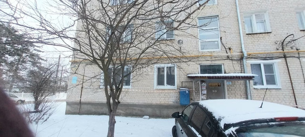 Продам двухкомнатную (2-комн.) квартиру, Морозова ул, 57, Кропоткин г