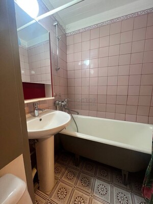 Продам однокомнатную (1-комн.) квартиру, Большая Пионерская ул, 33к2, Москва г