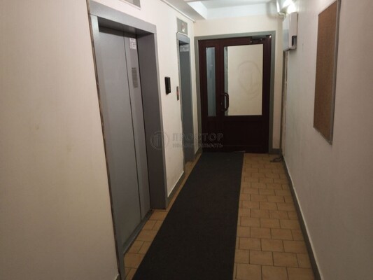 Продам однокомнатную (1-комн.) квартиру, Большая Пионерская ул, 33к2, Москва г