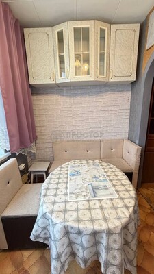 Продам двухкомнатную (2-комн.) квартиру, Кировоградская ул, 16к1, Москва г