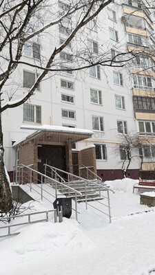 Продам двухкомнатную (2-комн.) квартиру, Кировоградская ул, 16к1, Москва г