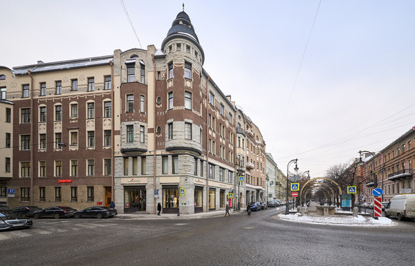 Продам трехкомнатную (3-комн.) квартиру, Большая Конюшенная ул, 19/8А, Санкт-Петербург г