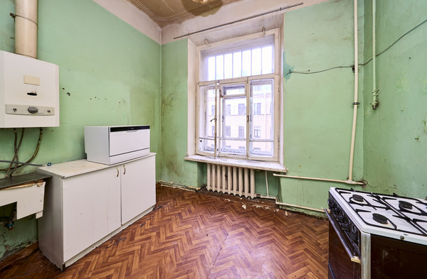 Продам трехкомнатную (3-комн.) квартиру, Большая Конюшенная ул, 19/8А, Санкт-Петербург г