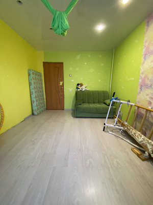 Продам трехкомнатную (3-комн.) квартиру, 44А, Тельмана п