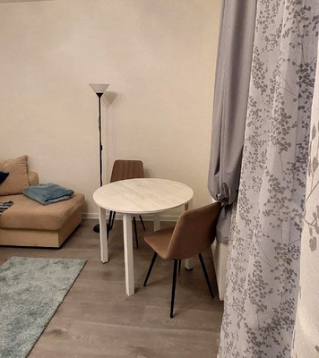 Продам однокомнатную (1-комн.) квартиру, Тихая ул, 3к3, Бугры п