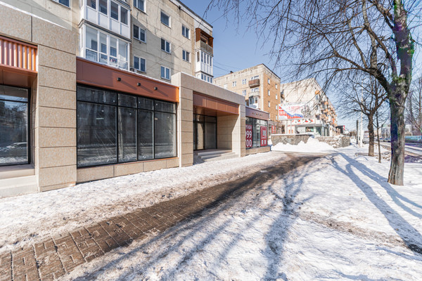 Сдам торговое помещение 163,6 м2, Ленинский пр-кт, 68, Калининград г