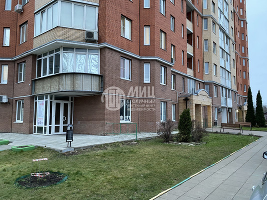 Продам двухкомнатную (2-комн.) квартиру, Войкова ул, 1, Наро-Фоминск г