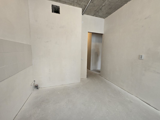 Продам трехкомнатную (3-комн.) квартиру, Горького ул, 10, Малино рп