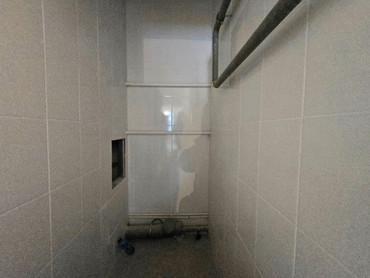 Продам трехкомнатную (3-комн.) квартиру, Горького ул, 10, Малино рп