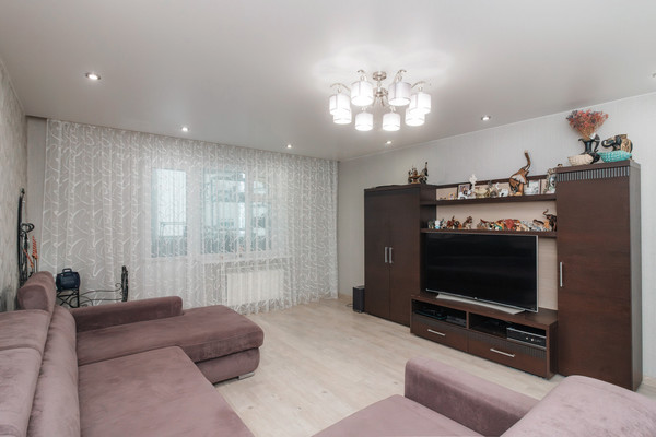 Продам трехкомнатную (3-комн.) квартиру, Ямская ул, 3к1, Ханты-Мансийск г