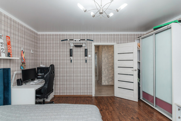 Продам трехкомнатную (3-комн.) квартиру, Ямская ул, 3к1, Ханты-Мансийск г