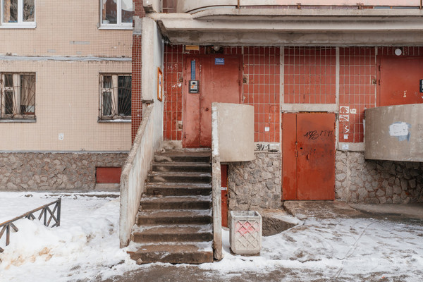 Продам трехкомнатную (3-комн.) квартиру, Звёздная ул, 5к1, Санкт-Петербург г