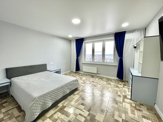 Продам однокомнатную (1-комн.) квартиру, Ольховая ул, 21, Красноярск г