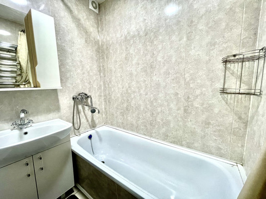 Продам однокомнатную (1-комн.) квартиру, Ольховая ул, 21, Красноярск г