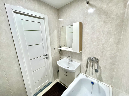 Продам однокомнатную (1-комн.) квартиру, Ольховая ул, 21, Красноярск г