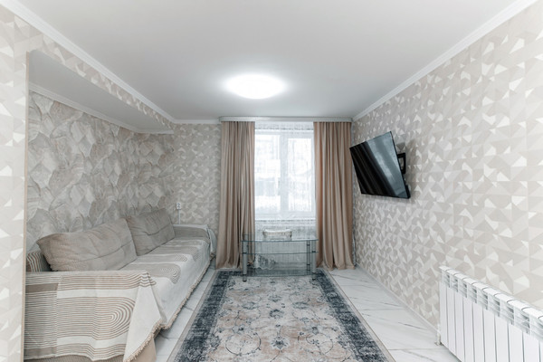 Продам дом, Зырянова ул, 13, Ханты-Мансийск г, 0 км от города