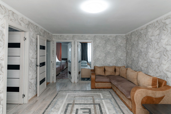 Продам дом, Зырянова ул, 13, Ханты-Мансийск г, 0 км от города