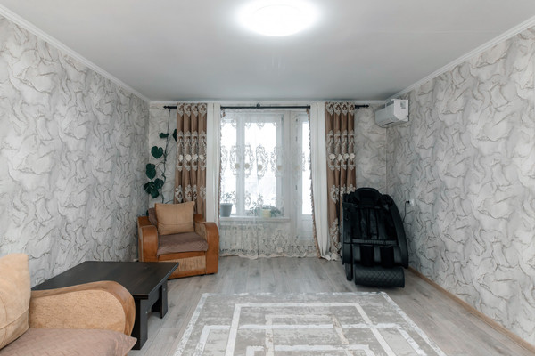 Продам дом, Зырянова ул, 13, Ханты-Мансийск г, 0 км от города