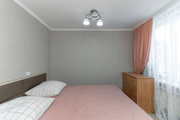 Продам дом, Зырянова ул, 13, Ханты-Мансийск г, 0 км от города