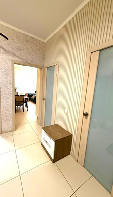 Продам двухкомнатную (2-комн.) квартиру, Дунина-Горкавича ул, 13, Ханты-Мансийск г