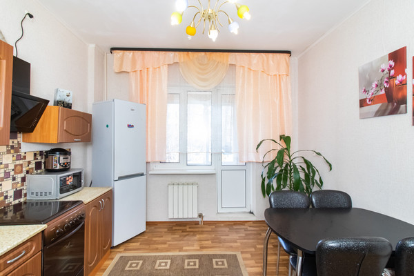 Продам двухкомнатную (2-комн.) квартиру, Ледовая ул, 19, Ханты-Мансийск г