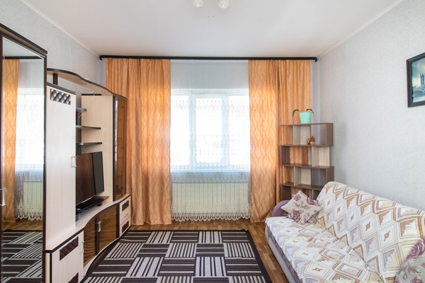 Продам двухкомнатную (2-комн.) квартиру, Ледовая ул, 19, Ханты-Мансийск г