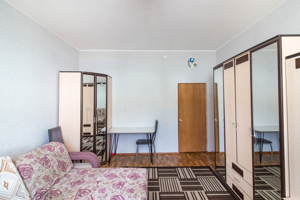 Продам двухкомнатную (2-комн.) квартиру, Ледовая ул, 19, Ханты-Мансийск г