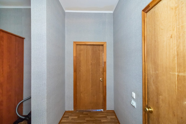 Продам двухкомнатную (2-комн.) квартиру, Ледовая ул, 19, Ханты-Мансийск г