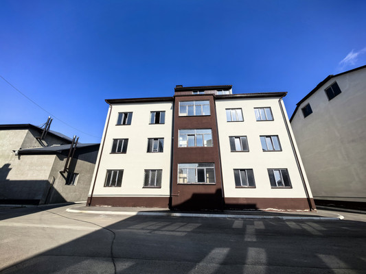 Продам двухкомнатную (2-комн.) квартиру, им. Сижажева М.В. ул, 1кв, Чегем г