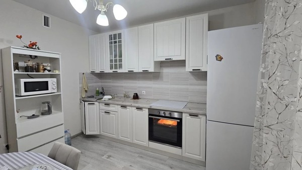 Продам двухкомнатную (2-комн.) квартиру, Крылова ул, 13к2, Анапа г