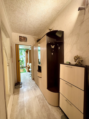 Продам трехкомнатную (3-комн.) квартиру, Родионова ул, 9, Химки г