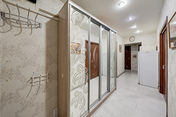 Продам многокомнатную квартиру, Гарибальди ул, 10к6, Москва г