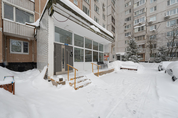 Продам многокомнатную квартиру, Гарибальди ул, 10к6, Москва г